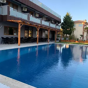 Akcayzeytin Hotel